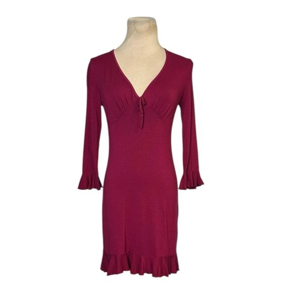 Urban Outfitters Grace Burgundy 3/4 Sleeves Ruffle Mini Dress size Small - Picture 1 of 16